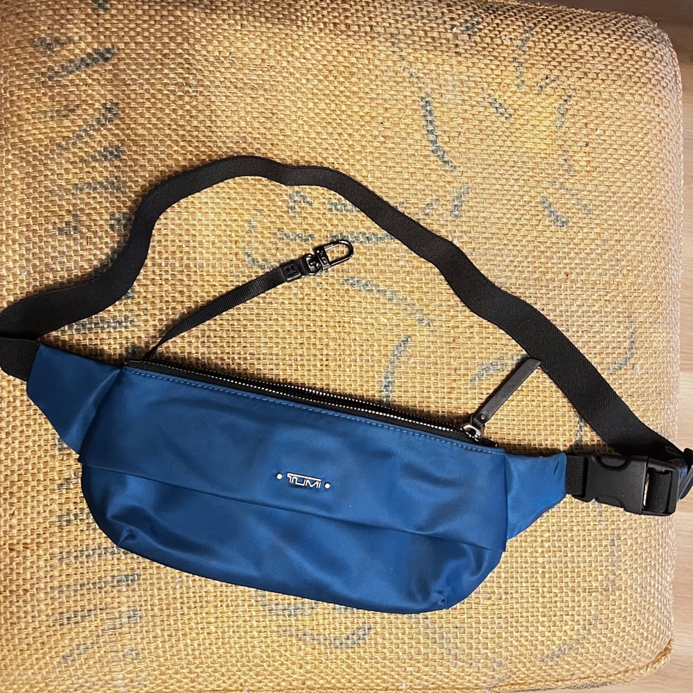 Tumi Juno Slim Hip Bag